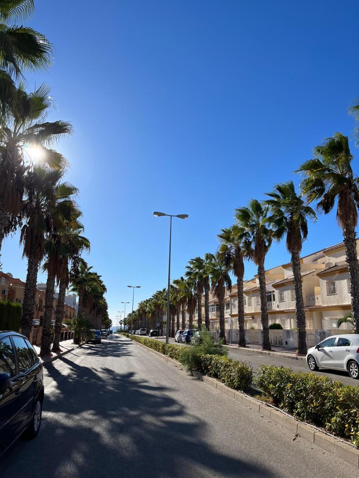 Nice 3 Bedroom Duplex Cabo Roig オリウエラ エクステリア 写真